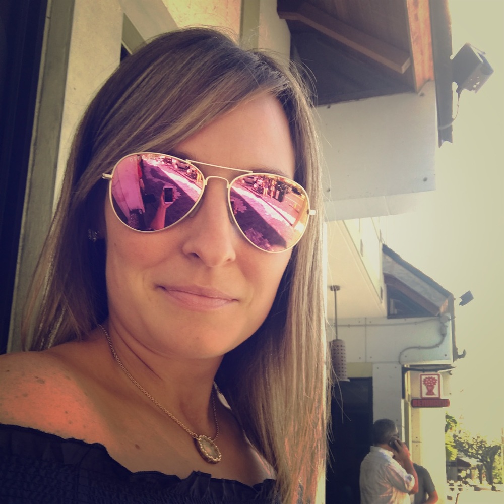 Meet your Posher, Stephanie